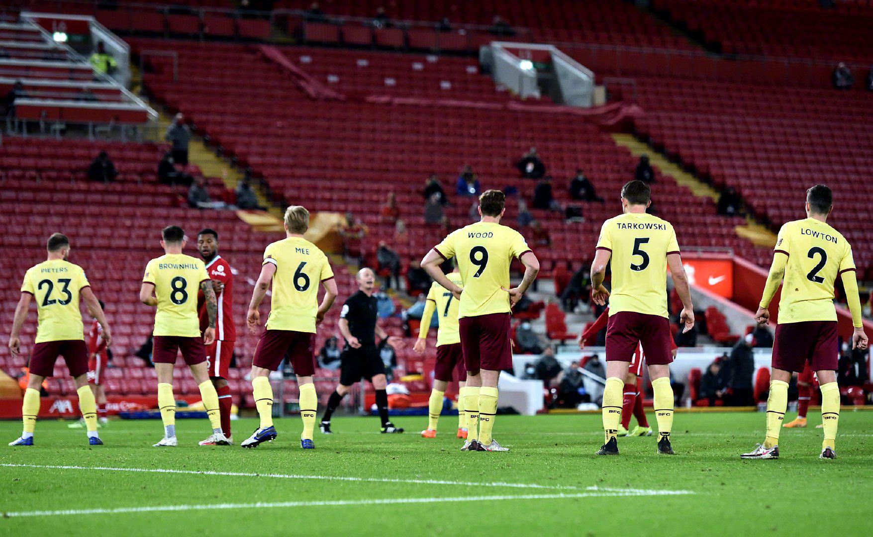 他们目前在 他们目前在